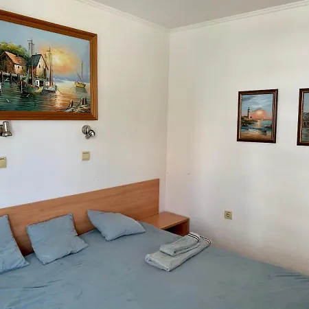 Diamond Apart Complex Guesthouse - Dinevi Marina سفيتي فلاس